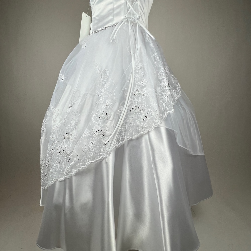 Girls First communion white dress size 7, 8, 10, 12 - Picture 8 of 13